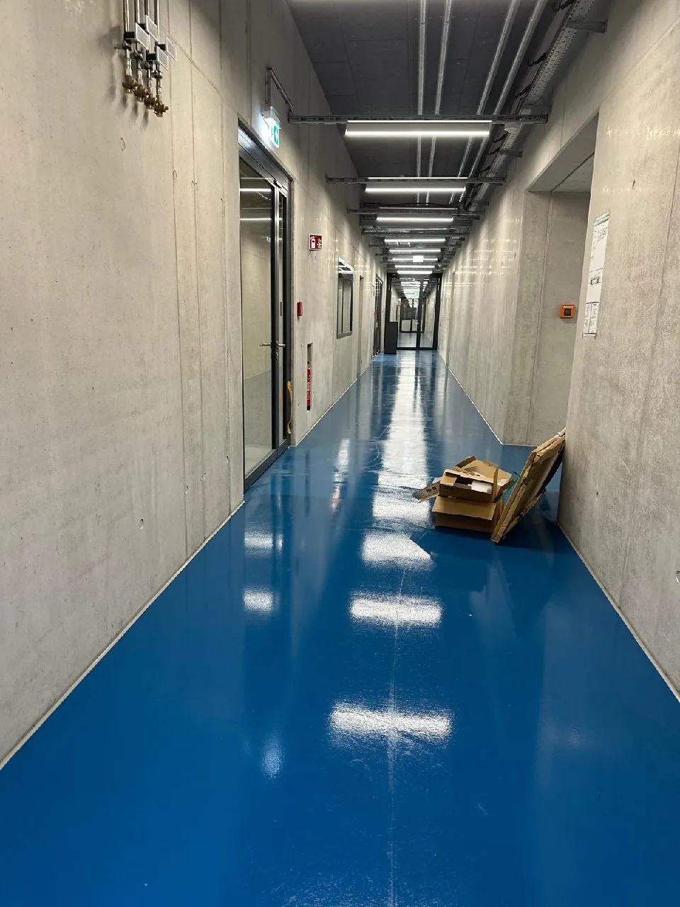 Industriereinigung — Flur nach Baureinigung